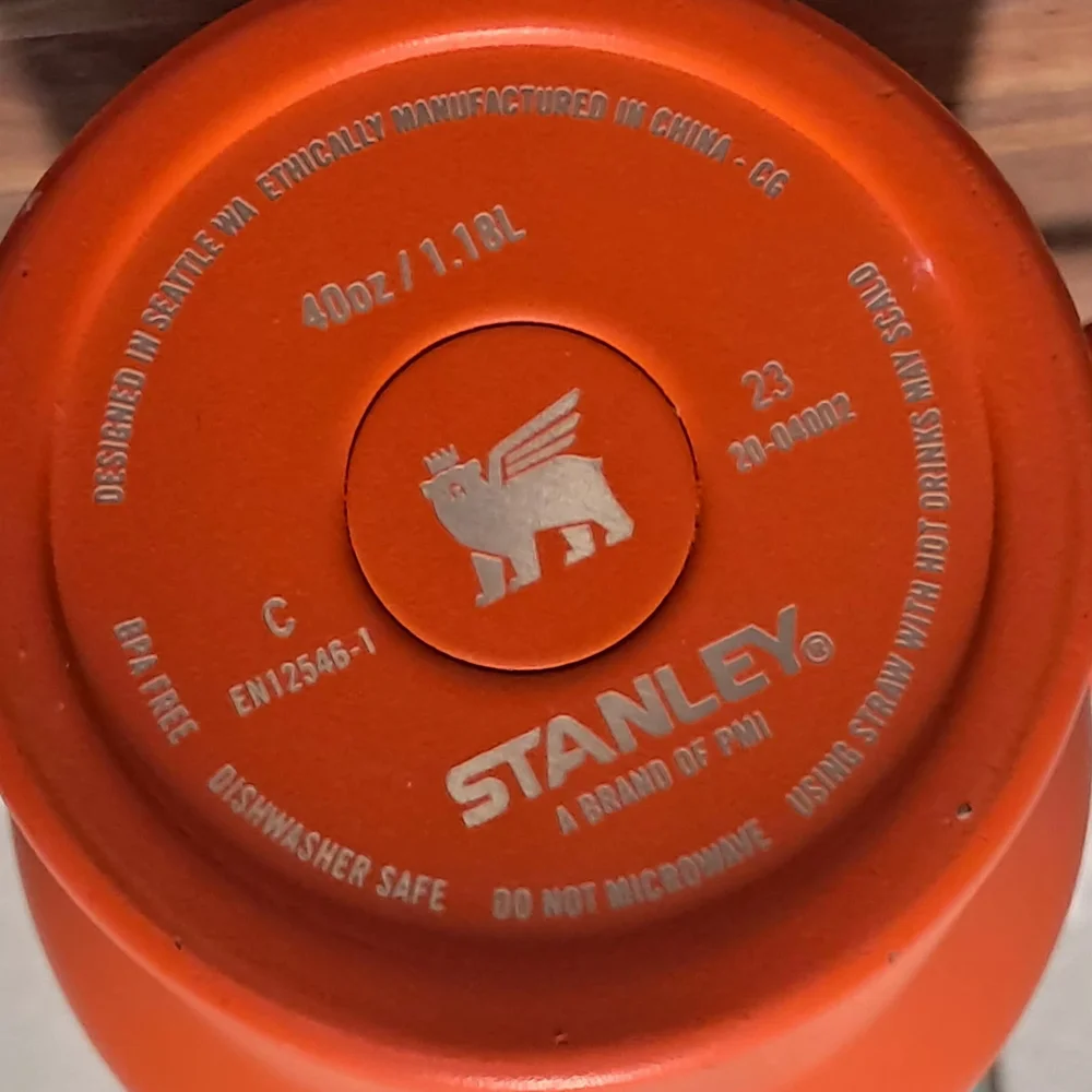 Stanley Bold Orange Travel Mug - Picture 5 of 7